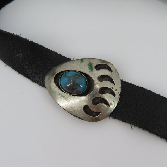 VTG Navajo Bear Paw Shadow Box Concho Belt 60in Long Silver Metal Black Leather